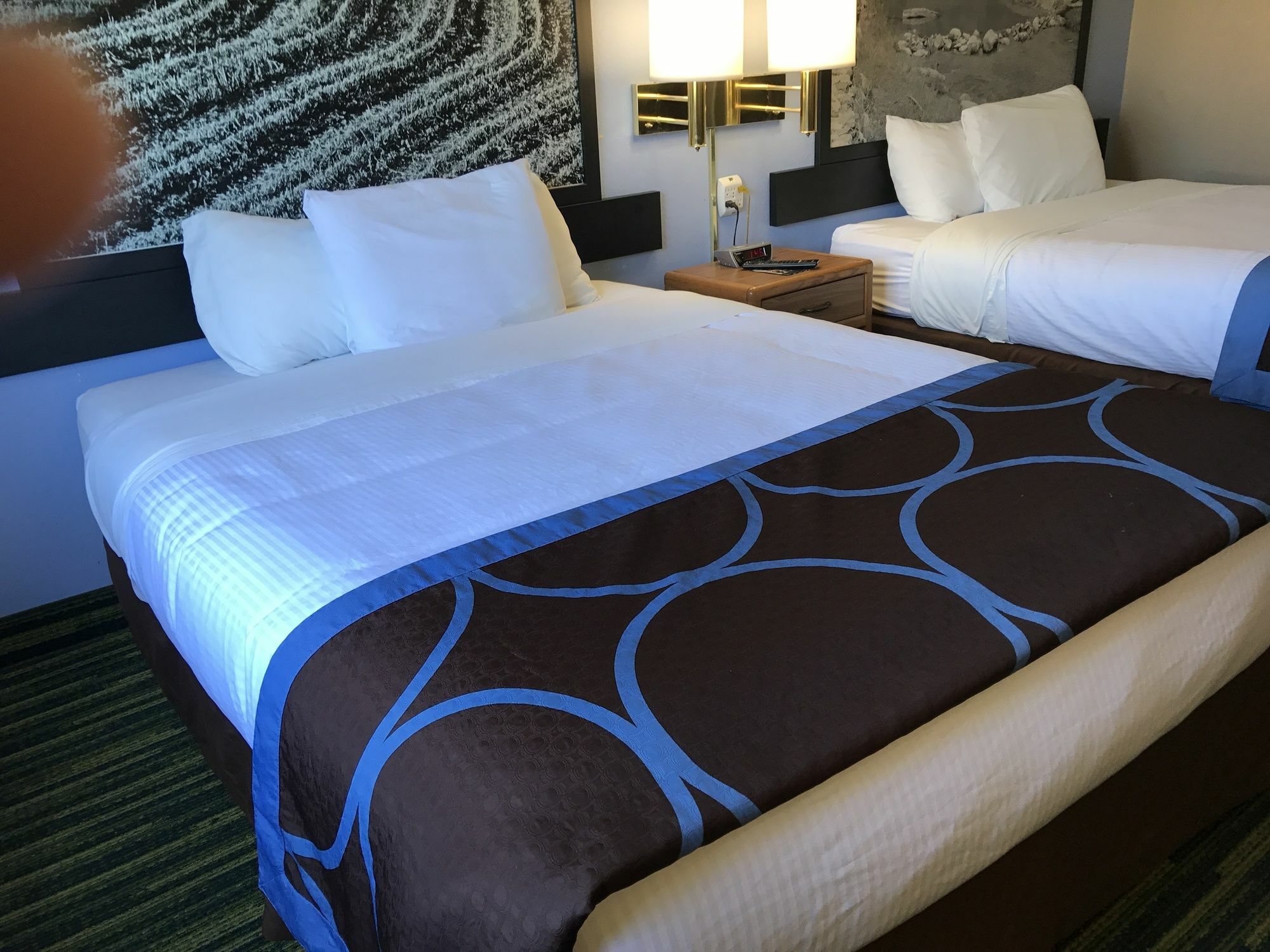 Boarders Inn & Suites By Cobblestone Hotels Waterloo Cedar Falls Exteriör bild