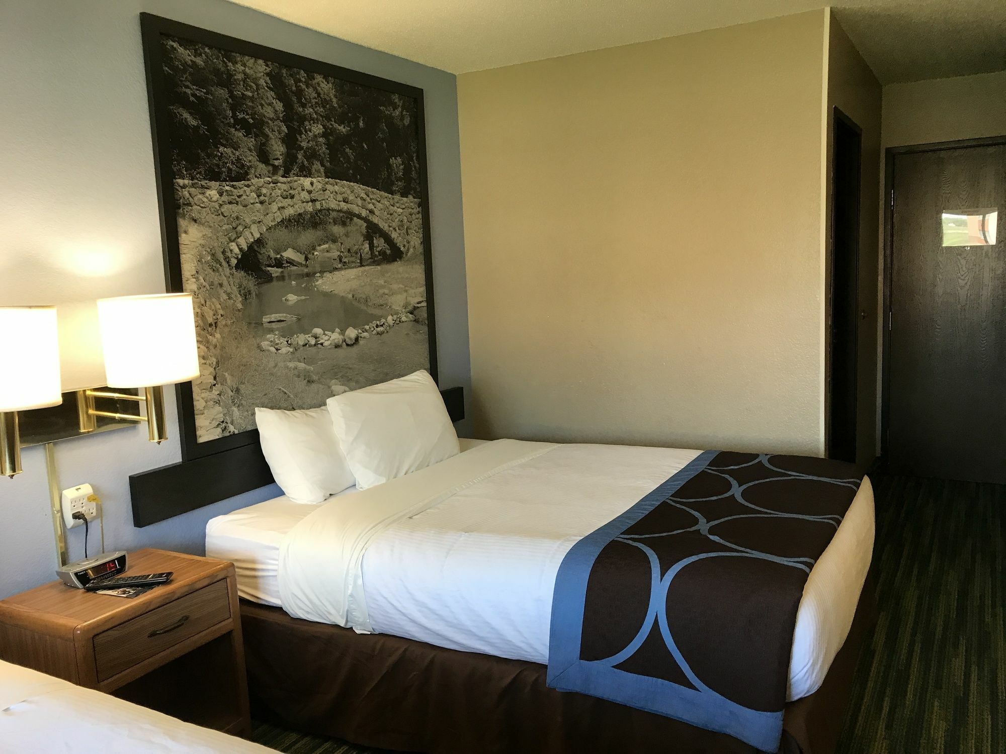 Boarders Inn & Suites By Cobblestone Hotels Waterloo Cedar Falls Exteriör bild